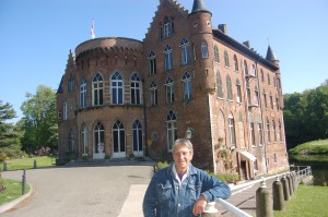 De leerlingen van onze Temsese afdeling kunnen voorlopig terecht in het Kasteel van Bazel', aldus Roland Helven van balletschool Scaldis